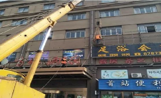 南安安装较高的门店招牌有什么好的方法？